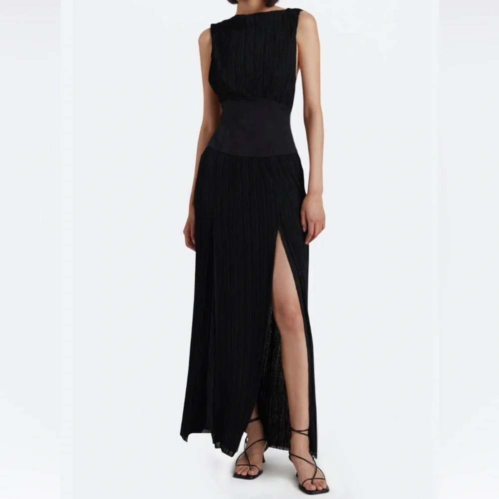 BEC + BRIDGE
RMEN BOAT NECK MAXI -
BACK - Picture 1 of 11